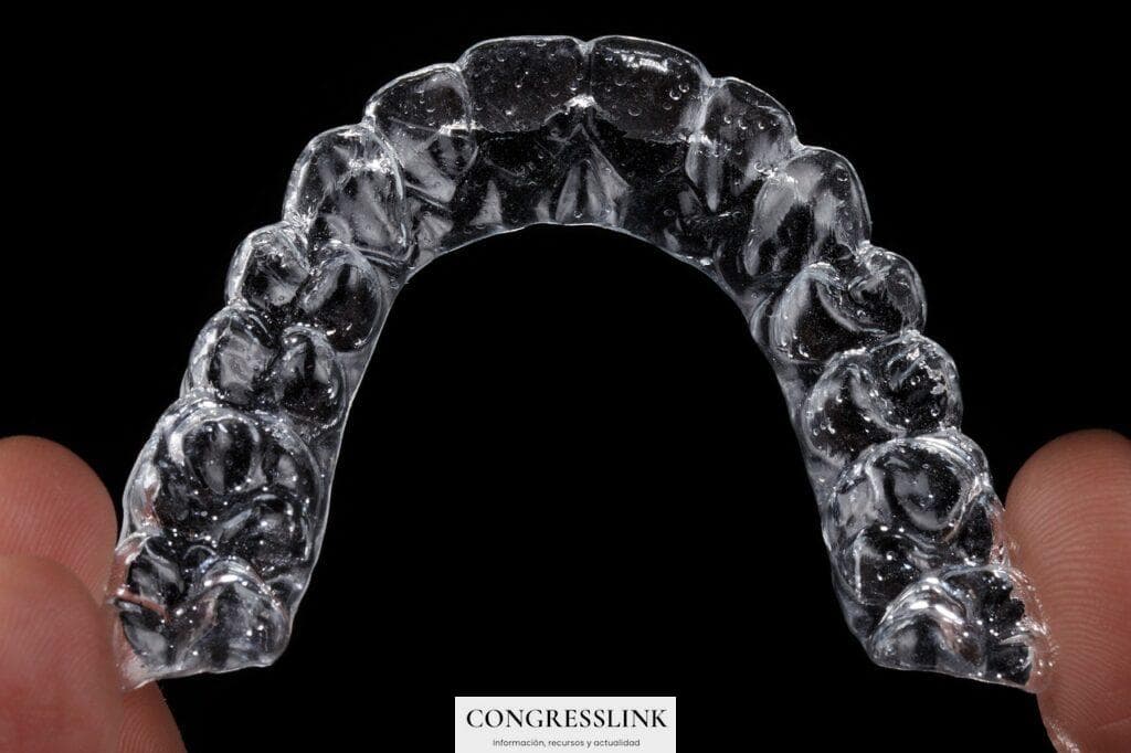 clínicas dentales en Málaga Invisalign